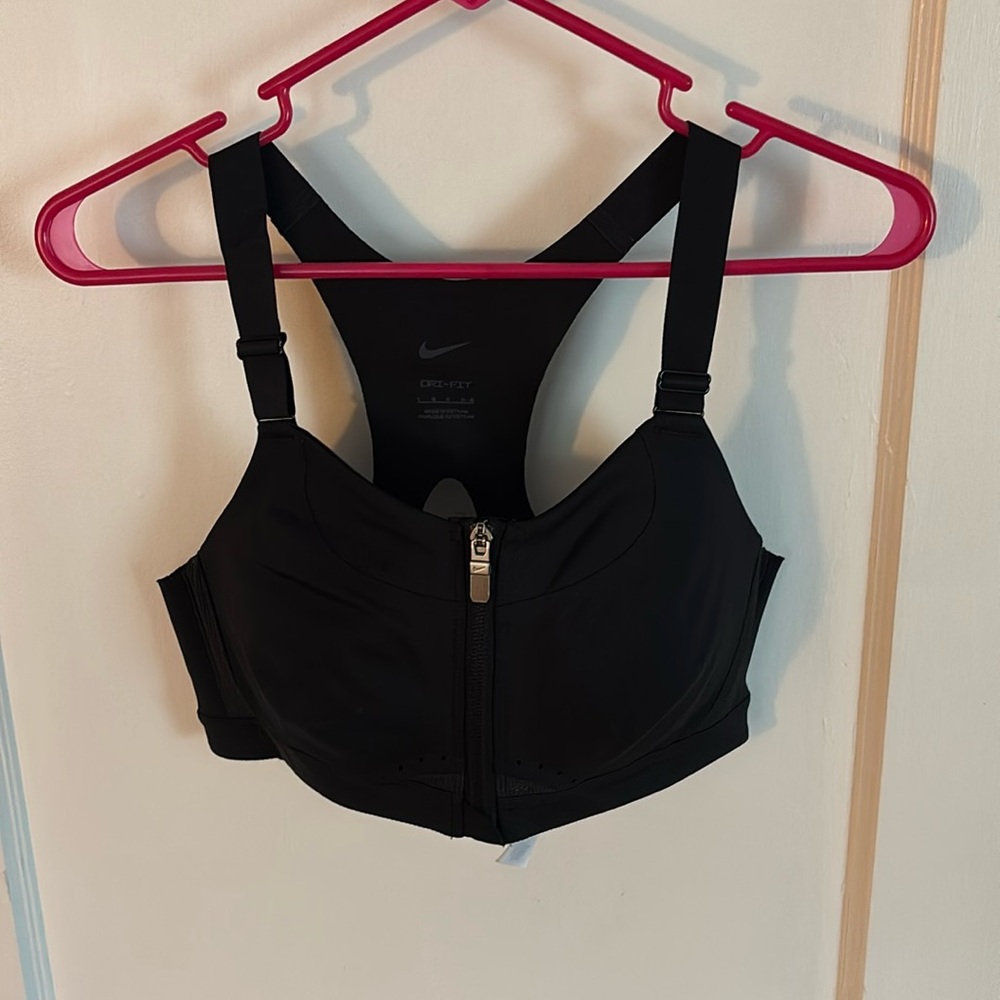 Nike dry fit front zip bra